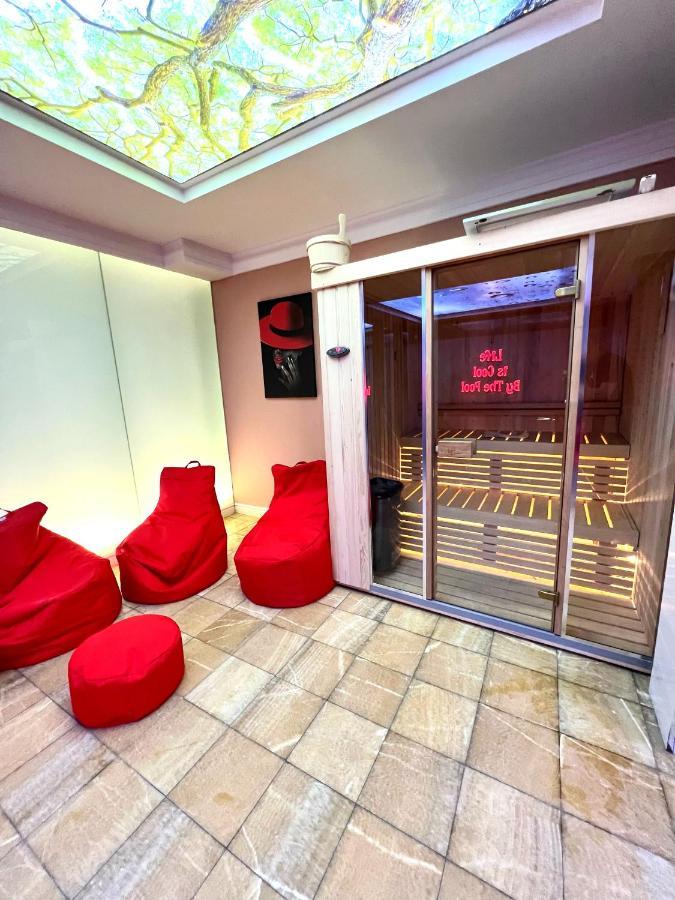 Hotel Sara Pristina Buitenkant foto